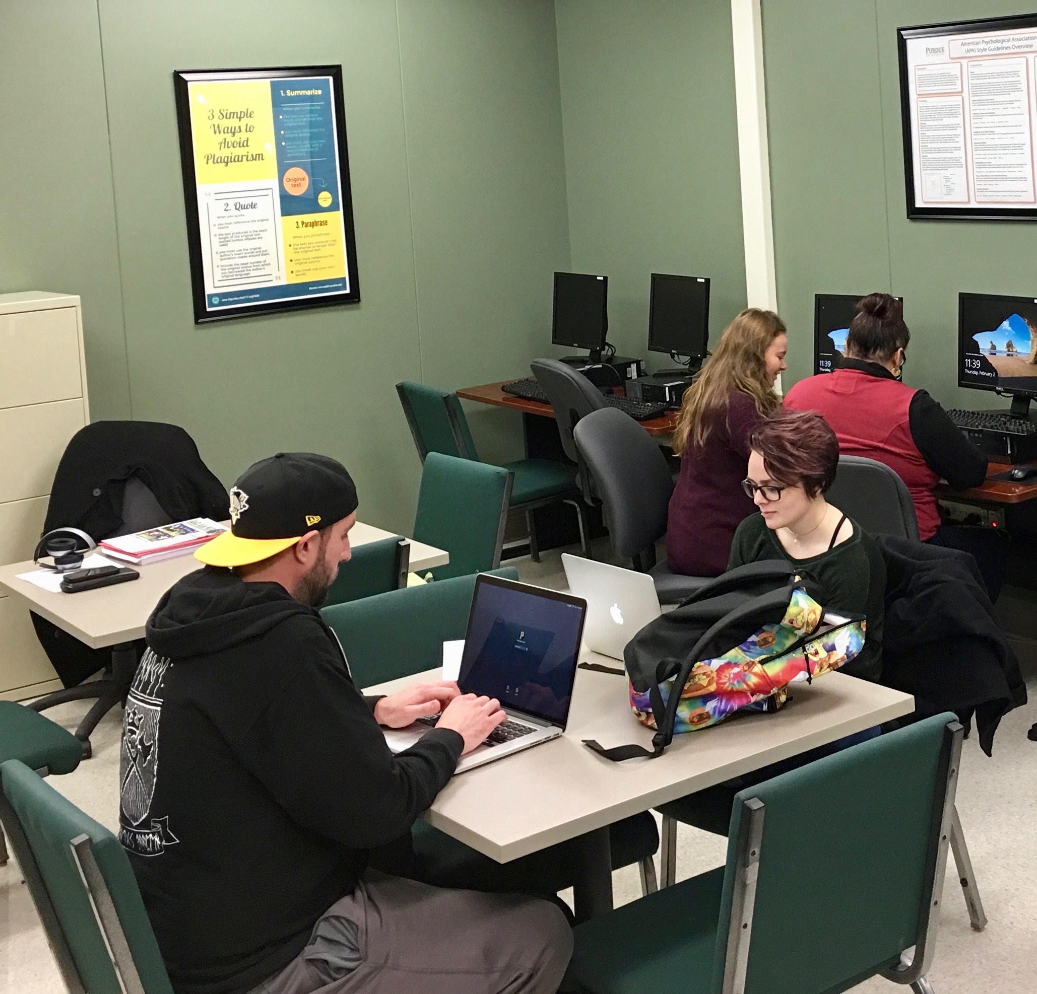 Describe math teacher image